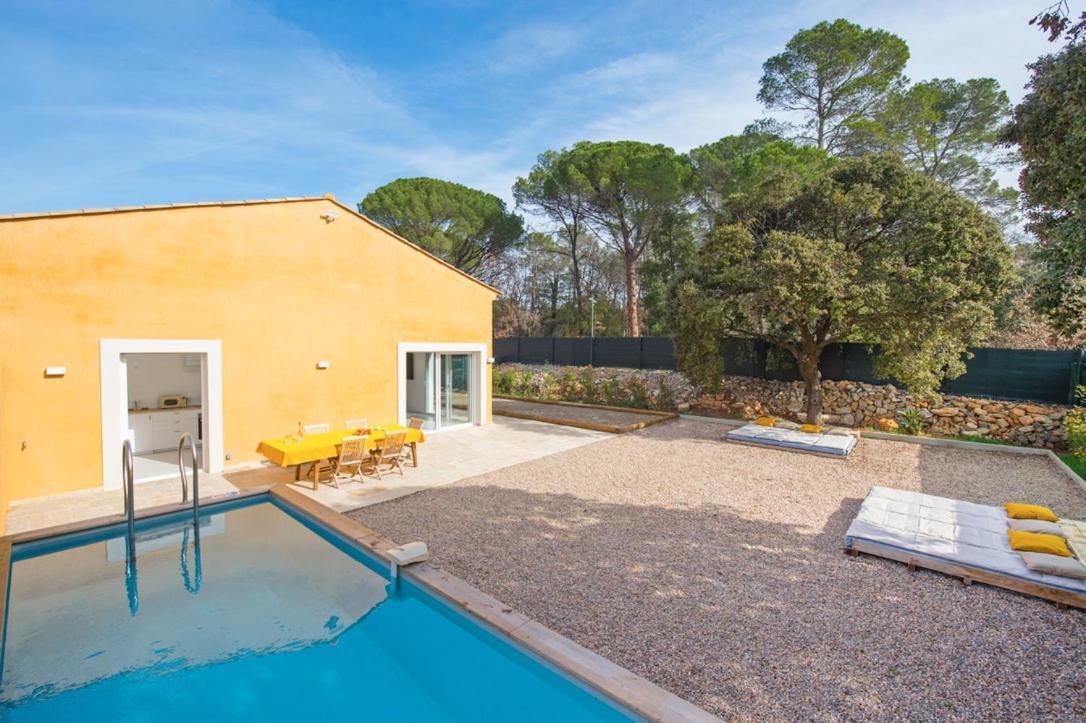 La Provence Piscine Privee, Petanque Et Barbecue Ferienhaus *