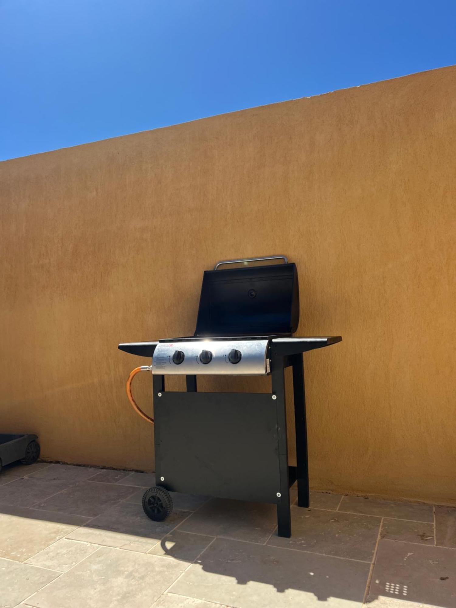 La Provence Piscine Privee, Petanque Et Barbecue
